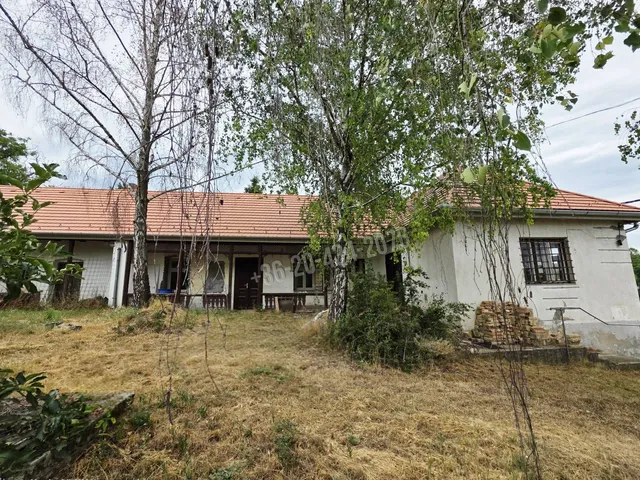 Eladó ház Kapoly 110 nm