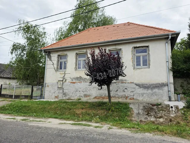 Eladó ház Kapoly, Rákóczi utca 110 nm