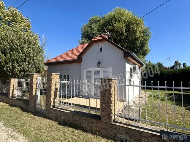 Eladó ház Zamárdi, Fürdőtelep 80 nm