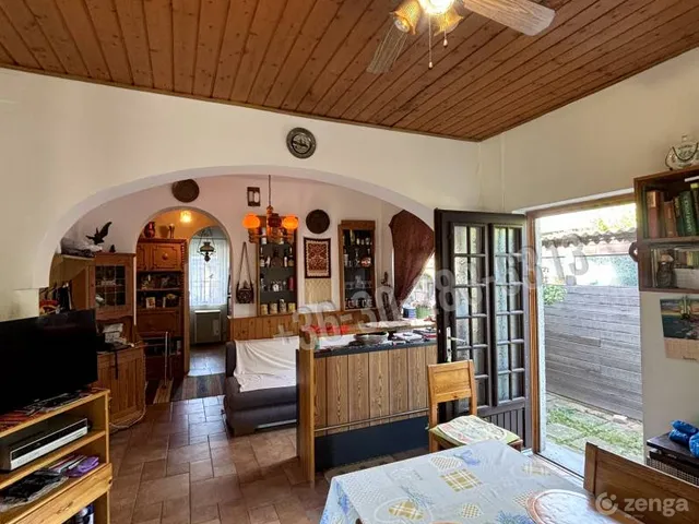 Eladó nyaraló Zamárdi, Fürdőtelep 67 nm