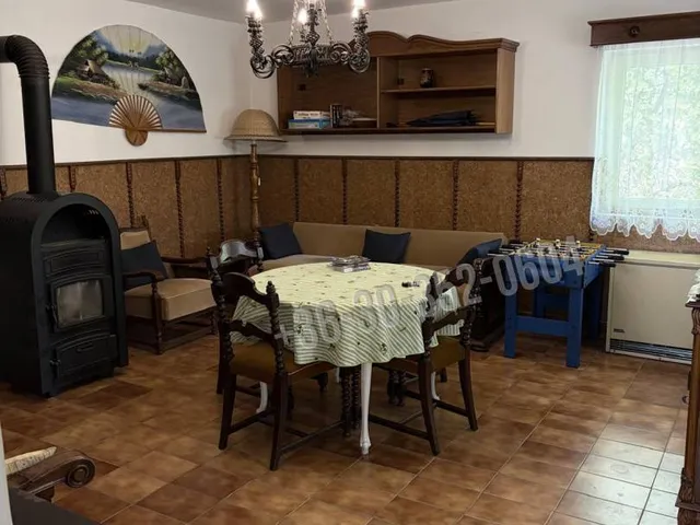 Eladó nyaraló Zamárdi, Fürdőtelep 148 nm