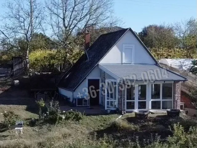 Eladó nyaraló Siófok, Töreki 77 nm