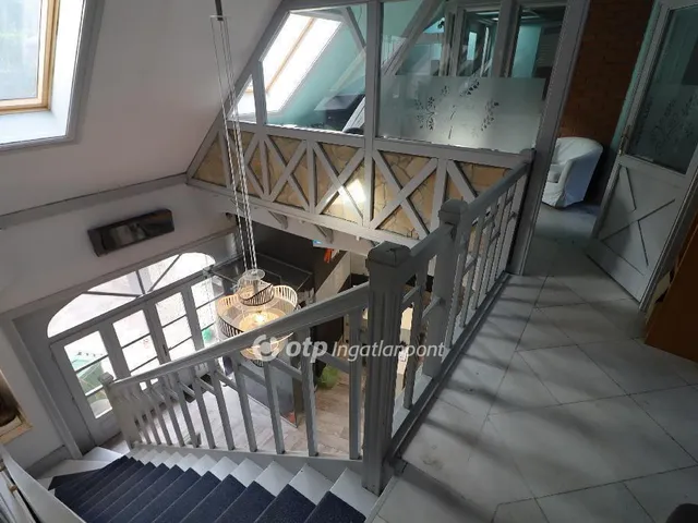 Eladó ház Budapest XIV. kerület 393 nm