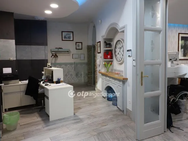 Eladó ház Budapest XIV. kerület 393 nm