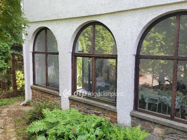 Eladó ház Solymár 199 nm