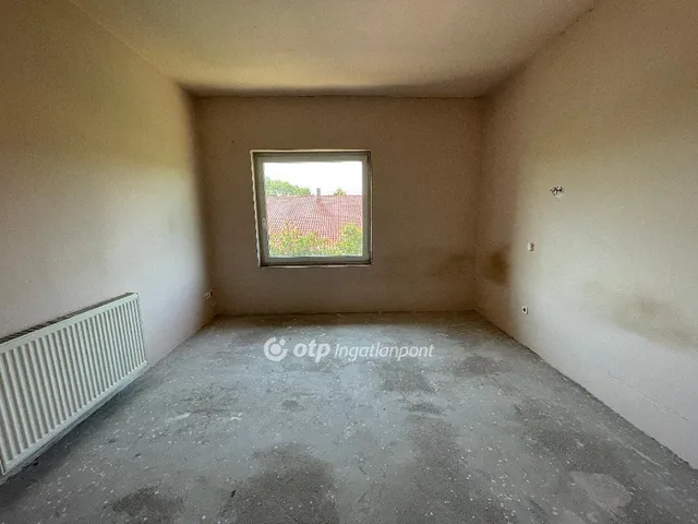 Eladó ház Budapest XVI. kerület 276 nm