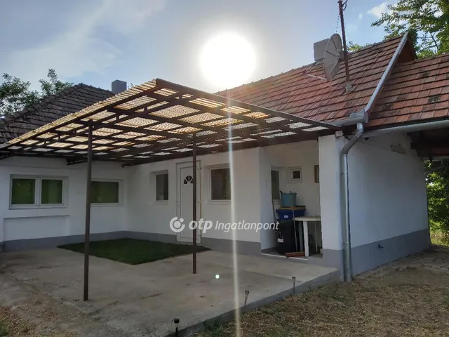 Eladó ház Kóka 87 nm