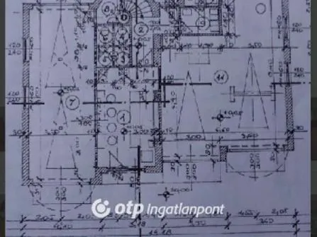 Eladó ház Vecsés 320 nm
