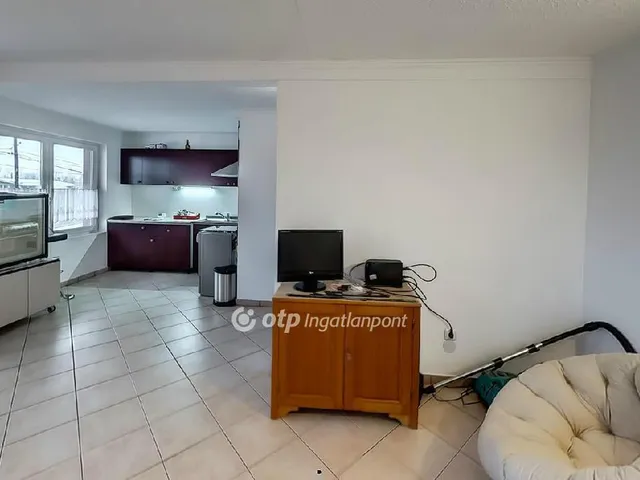 Eladó nyaraló Vecsés 320 nm