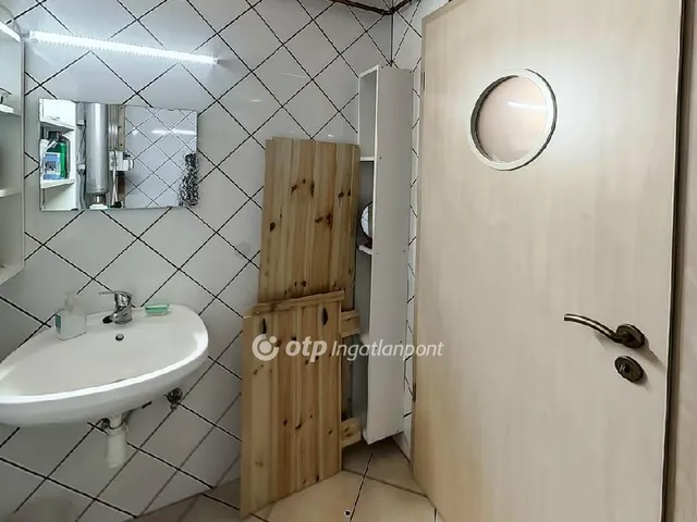 Eladó nyaraló Vecsés 320 nm