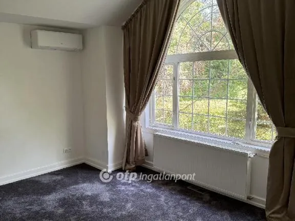 Eladó ház Budapest II. kerület 457 nm