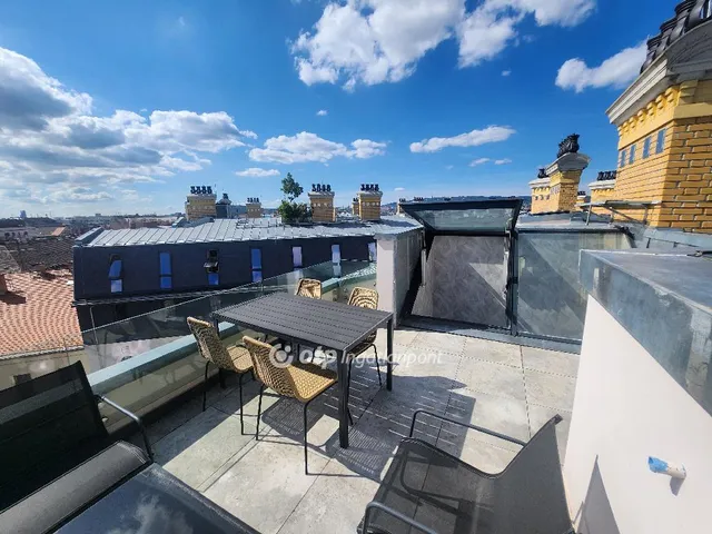 Eladó lakás Budapest VI. kerület 115 nm