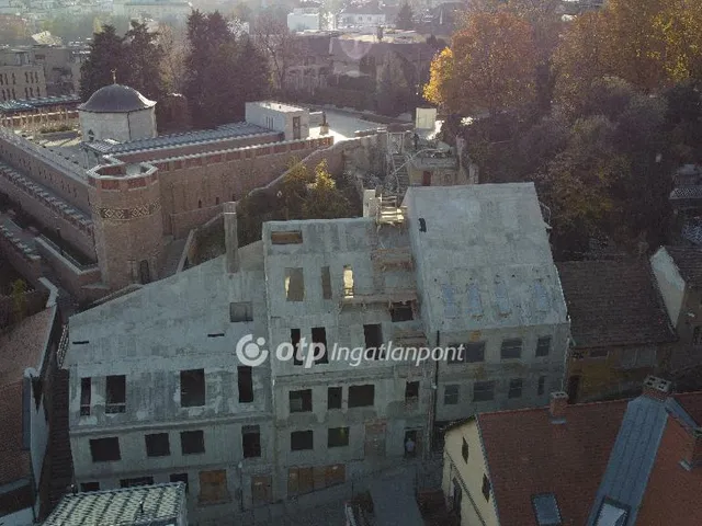 Eladó lakás Budapest II. kerület 133 nm