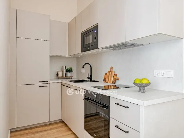 Eladó lakás Budapest I. kerület 59 nm