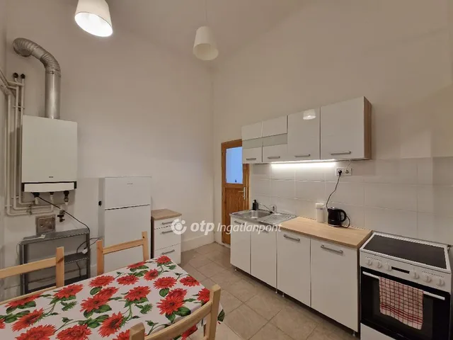 Eladó lakás Budapest VII. kerület 65 nm