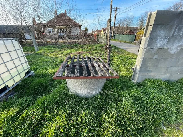 Eladó telek Sárbogárd 965 nm