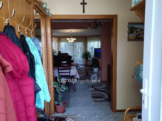 Eladó ház Isaszeg 105 nm