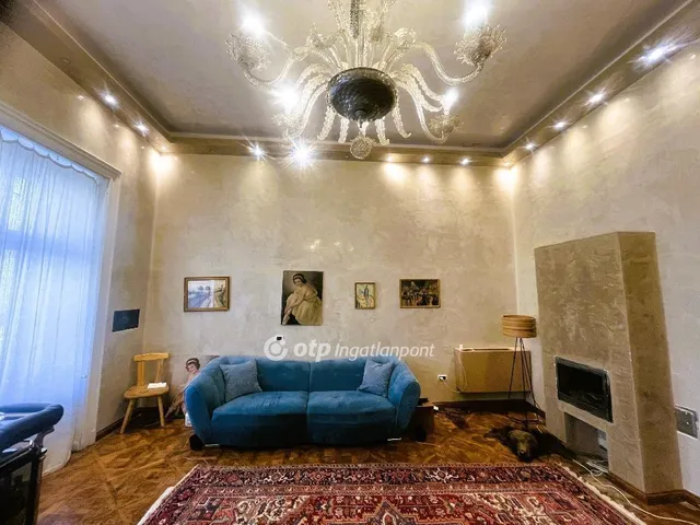 Eladó lakás Budapest VI. kerület 90 nm