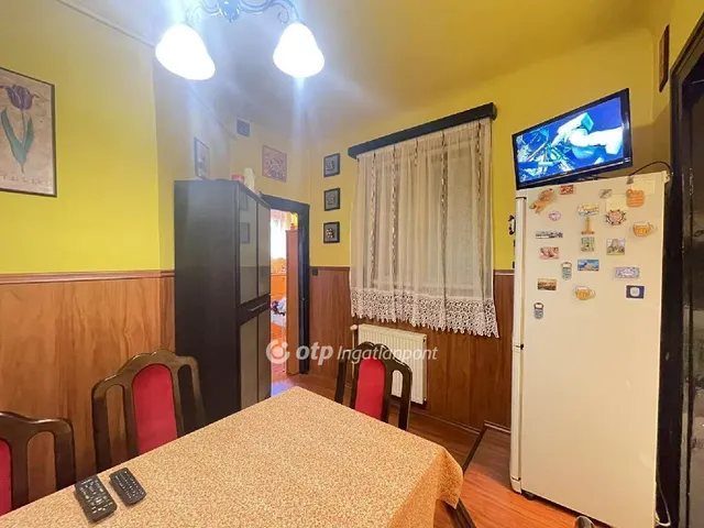 Eladó lakás Budapest VIII. kerület 90 nm