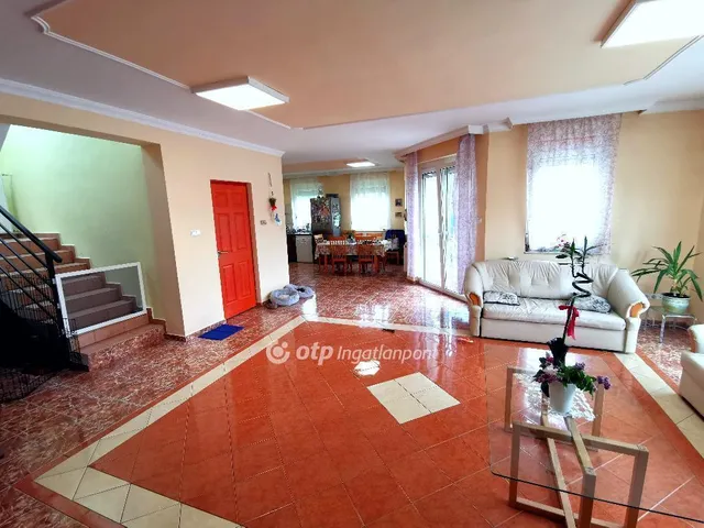 Eladó ház Szigetszentmárton 170 nm