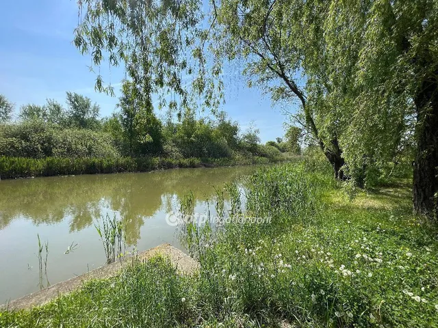 Eladó üdülő és hétvégi ház Dunaharaszti, Paradicsomsziget 68 nm