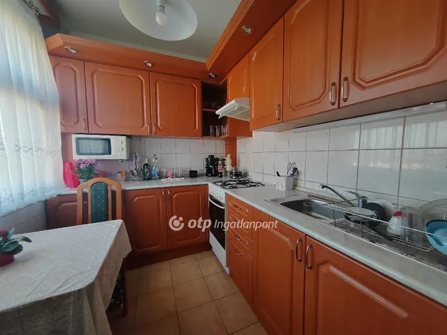 Eladó lakás Budapest X. kerület, Újhegy 68 nm