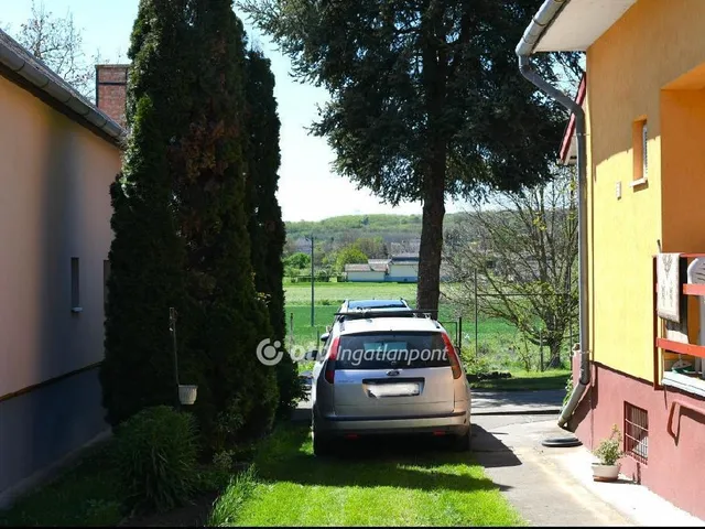 Eladó ház Verseg 160 nm