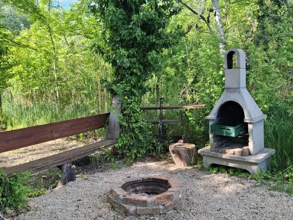 Eladó üdülő és hétvégi ház Szigetbecse 88 nm