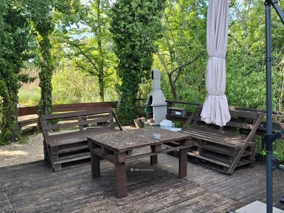 Eladó üdülő és hétvégi ház Szigetbecse 88 nm