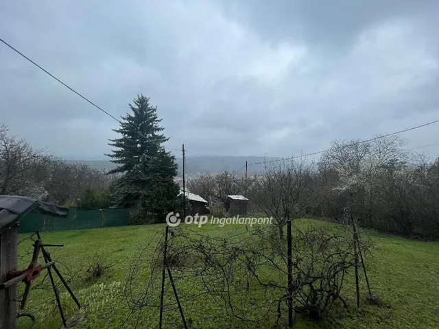 Eladó telek Pomáz 622 nm