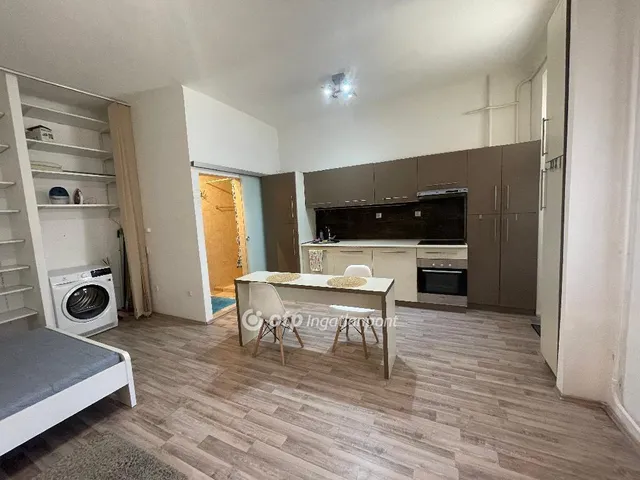 Eladó lakás Budapest XIII. kerület, Újlipótváros 30 nm