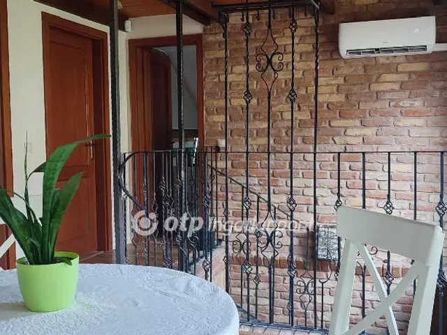 Eladó ház Esztergom 200 nm
