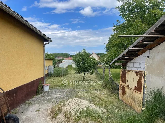 Eladó ház Dabas 160 nm