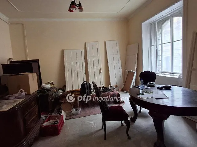 Eladó lakás Budapest VI. kerület 117 nm