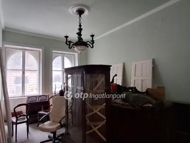 Eladó lakás Budapest VI. kerület 117 nm