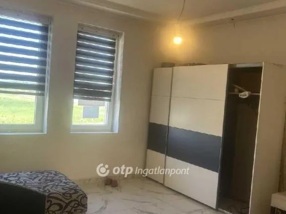 Eladó ház Galgahévíz 220 nm