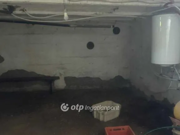 Eladó ház Galgahévíz 220 nm