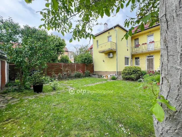 Eladó lakás Budapest III. kerület, Aquincum 30 nm