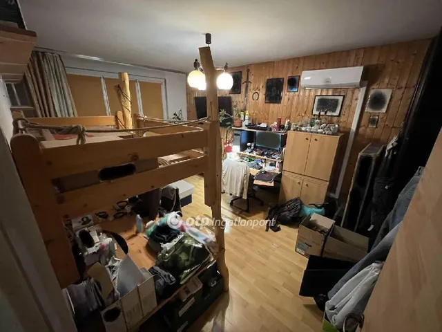 Eladó lakás Budapest X. kerület, Laposdűlő 72 nm