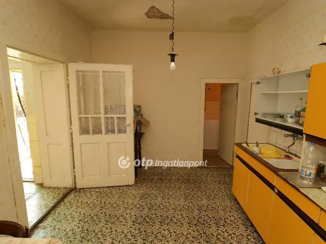 Eladó ház Makád 85 nm