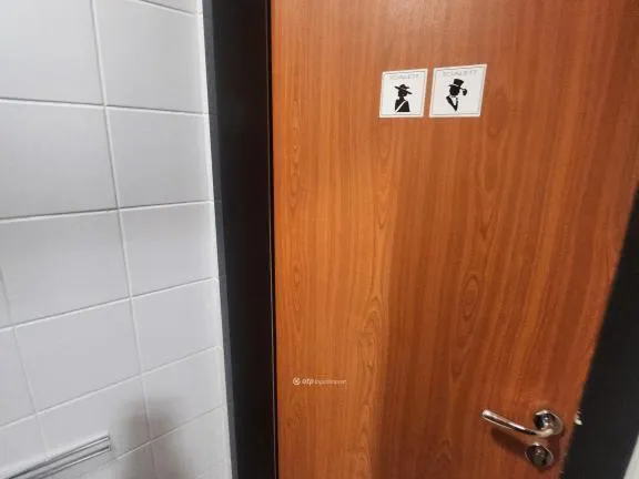 Eladó kereskedelmi és ipari ingatlan Budapest IV. kerület 74 nm