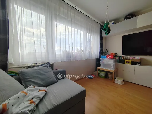 Eladó lakás Budapest X. kerület, Újhegy 68 nm