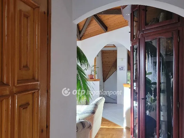 Eladó ház Szentendre 267 nm