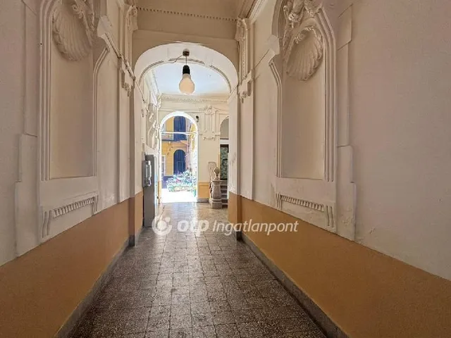 Eladó lakás Budapest VIII. kerület, Palotanegyed 121 nm