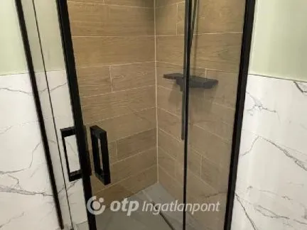 Eladó lakás Budapest VIII. kerület, Palotanegyed 121 nm