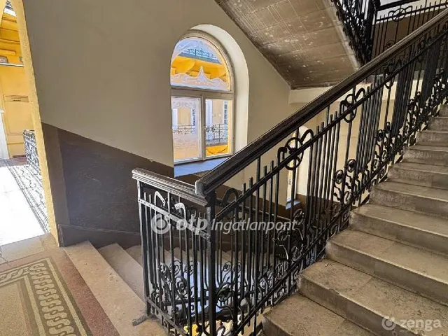 Eladó lakás Budapest VIII. kerület, Palotanegyed 121 nm