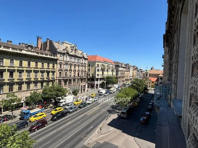 Eladó lakás Budapest VIII. kerület, Palotanegyed 121 nm