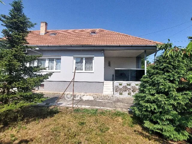 Eladó ház Gödöllő 97 nm