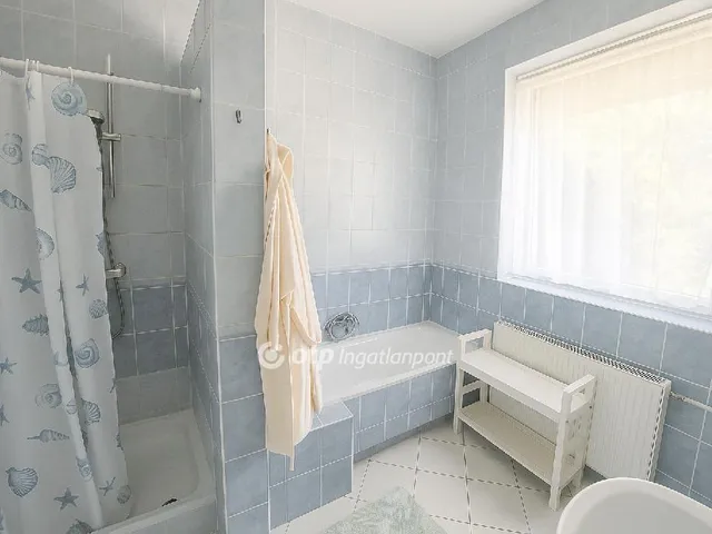 Eladó ház Kiskunlacháza 130 nm