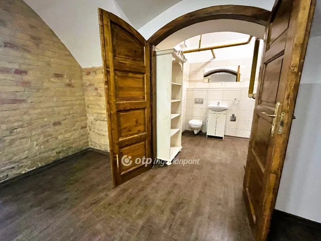 Eladó lakás Budapest VIII. kerület 66 nm